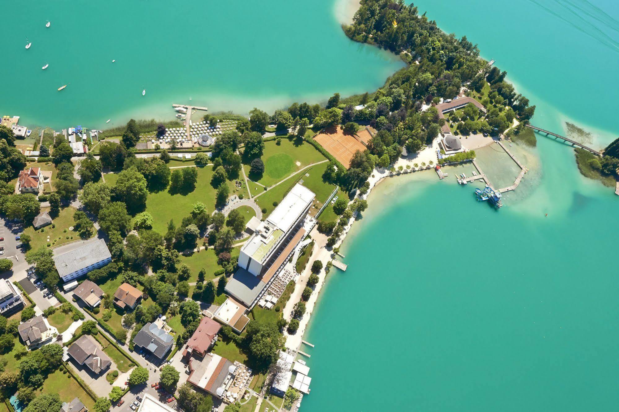 Parkhotel Poertschach - Das Hotelresort Mit Insellage Am Woerthersee Pörtschach am Wörthersee Exterior foto